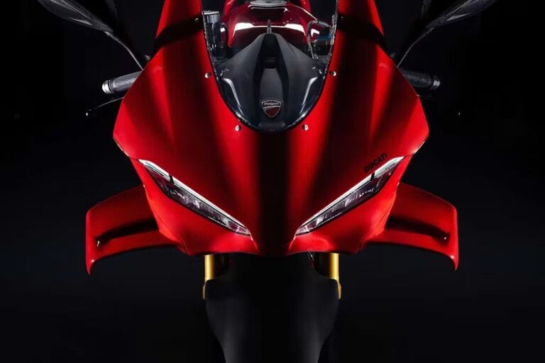 Ducati Panigale V4S 2025